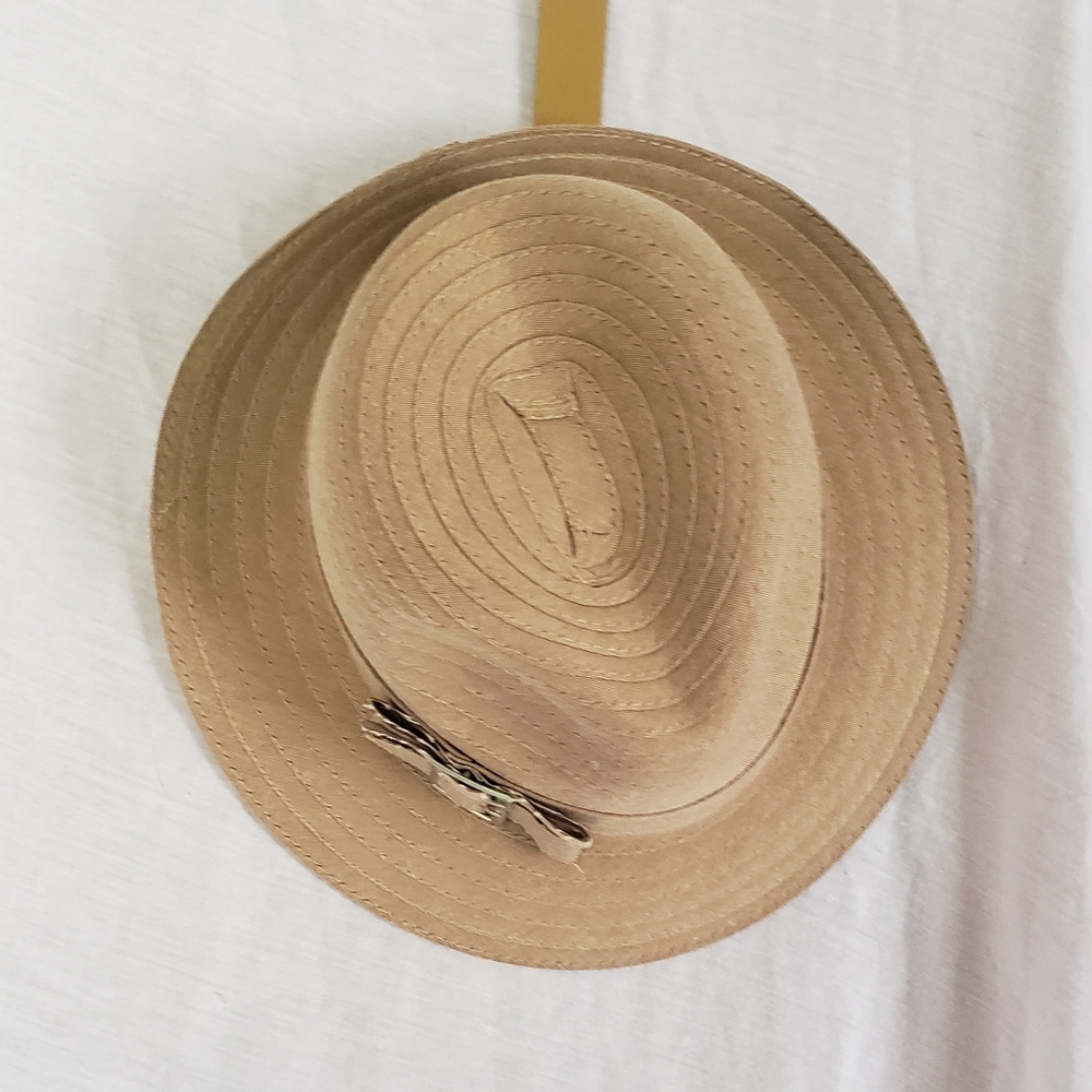 Tan Wide-Brimmed Straw Hat with Ribbon Detail‎
